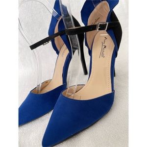 🆕 Black & Blue Heels